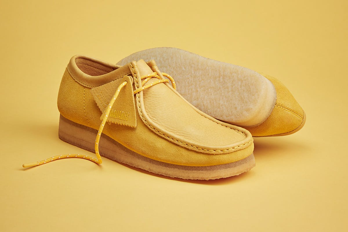 clarks low wallabees